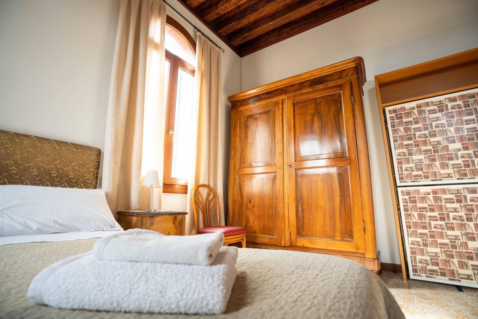 شقة San Trovaso البندقية المظهر الخارجي الصورة
