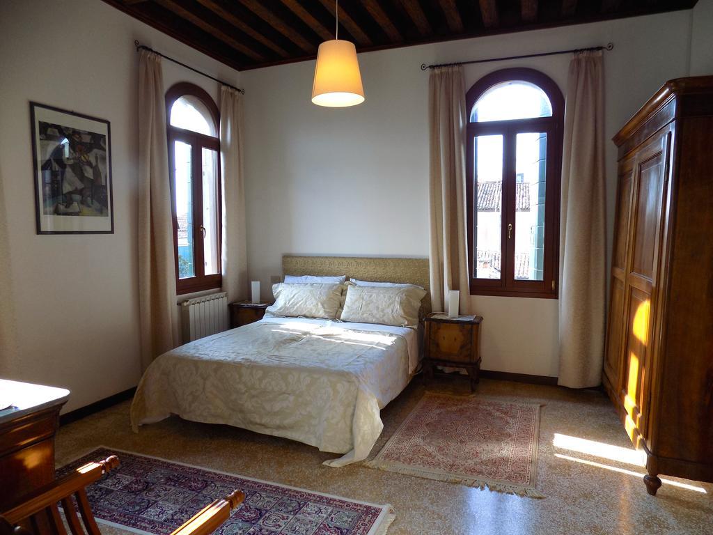 شقة San Trovaso البندقية المظهر الخارجي الصورة